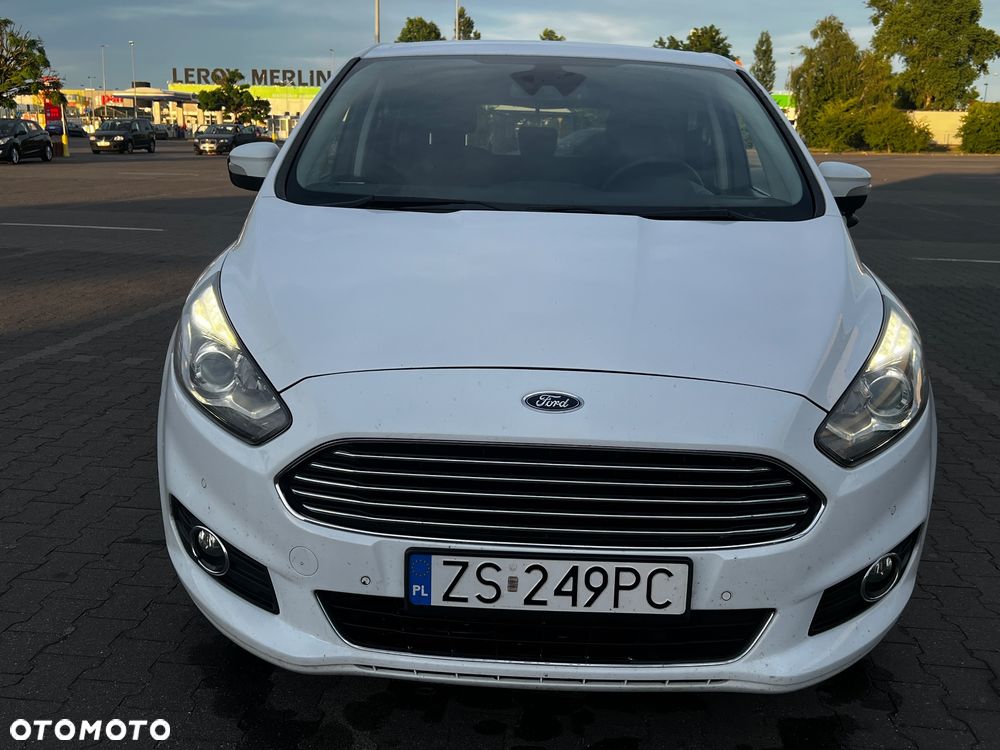 Ford S-Max 2.0 TDCi Titanium PowerShift - 6
