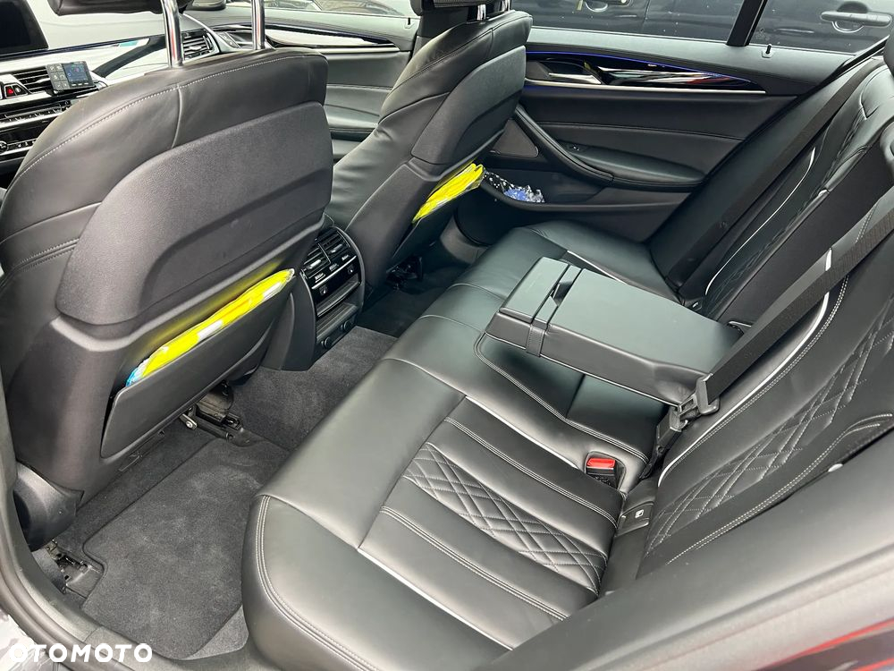 BMW Seria 5 540d xDrive Sport Line sport - 4