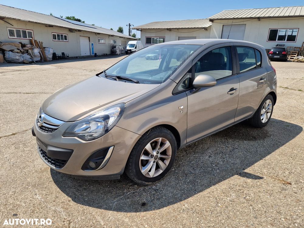 Opel Corsa - 1