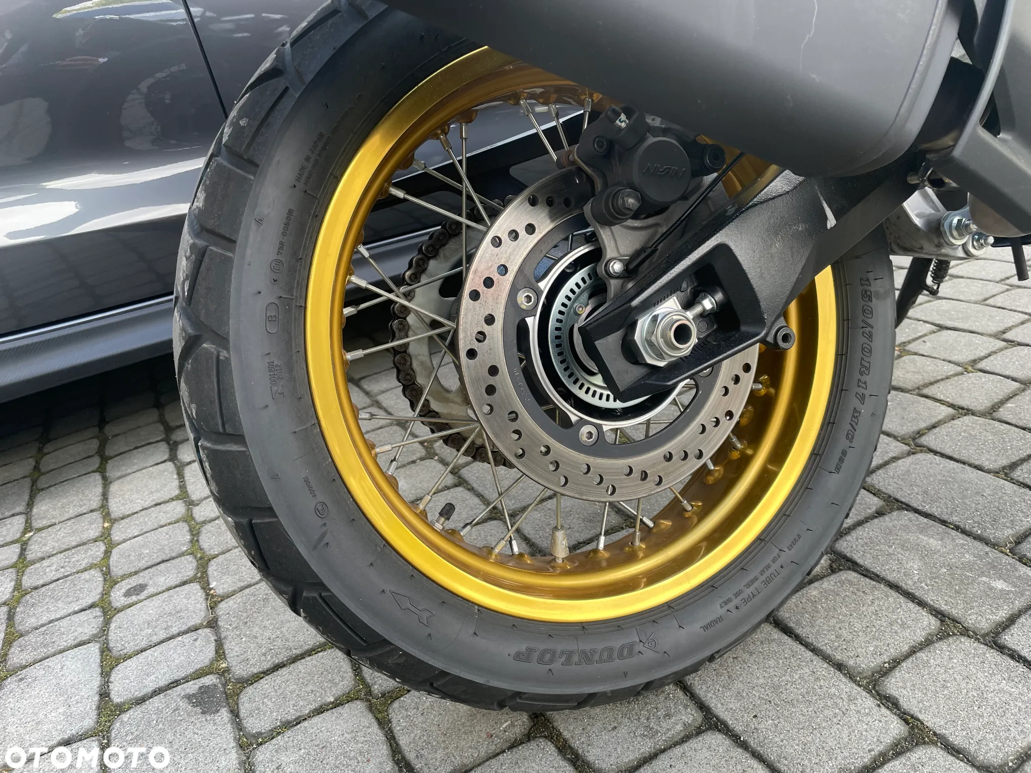 Suzuki V-STROM