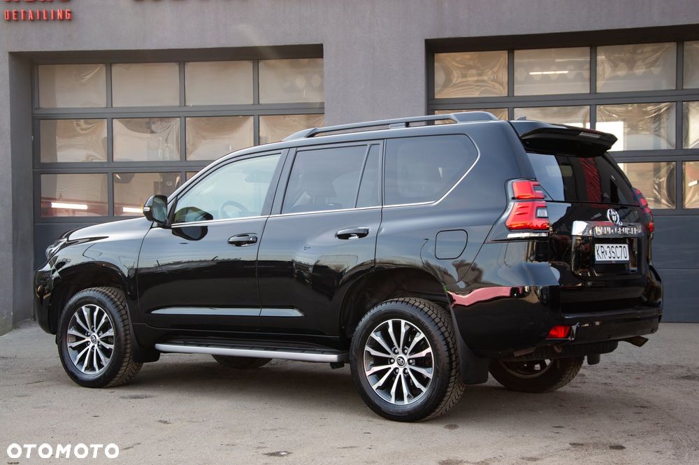 Toyota Land Cruiser LC 2.8 D-4D Invincible - 3