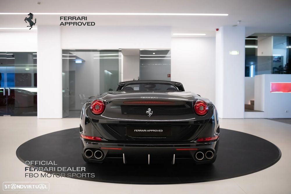 Ferrari California T - 3