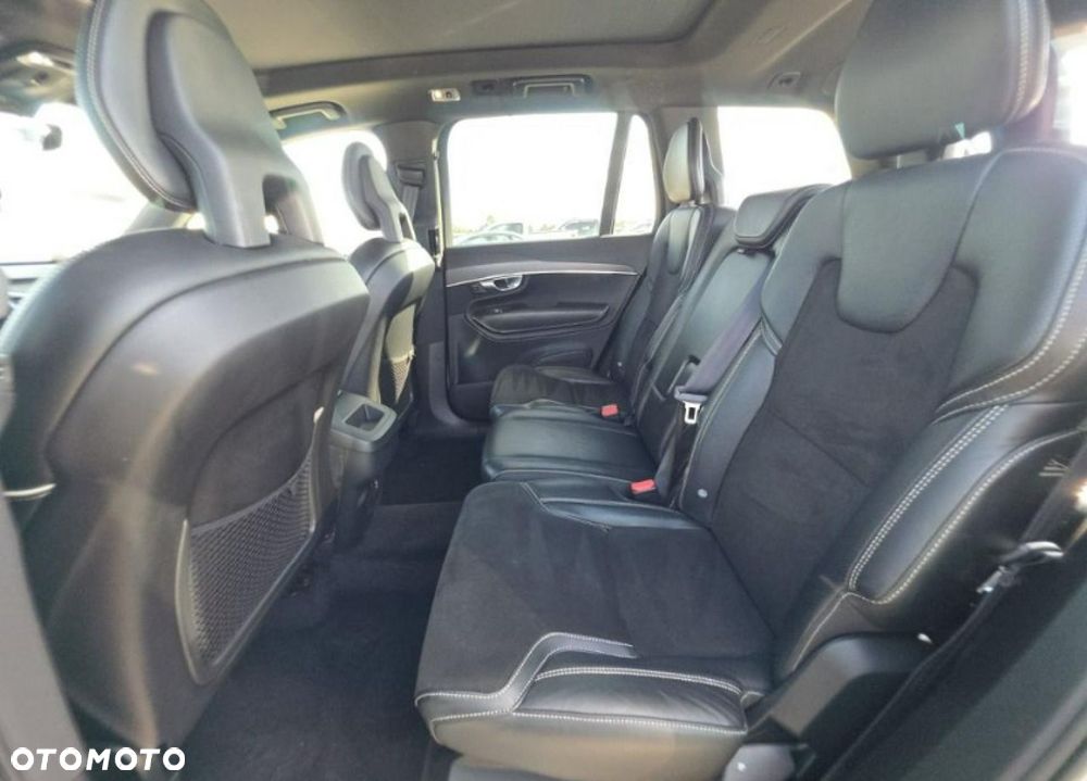Volvo XC 90 T5 AWD R-Design - 11