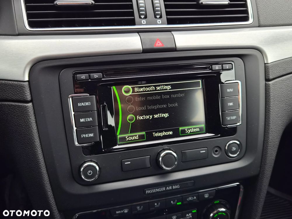 Skoda Superb 2.0 TDI Ambition - 26