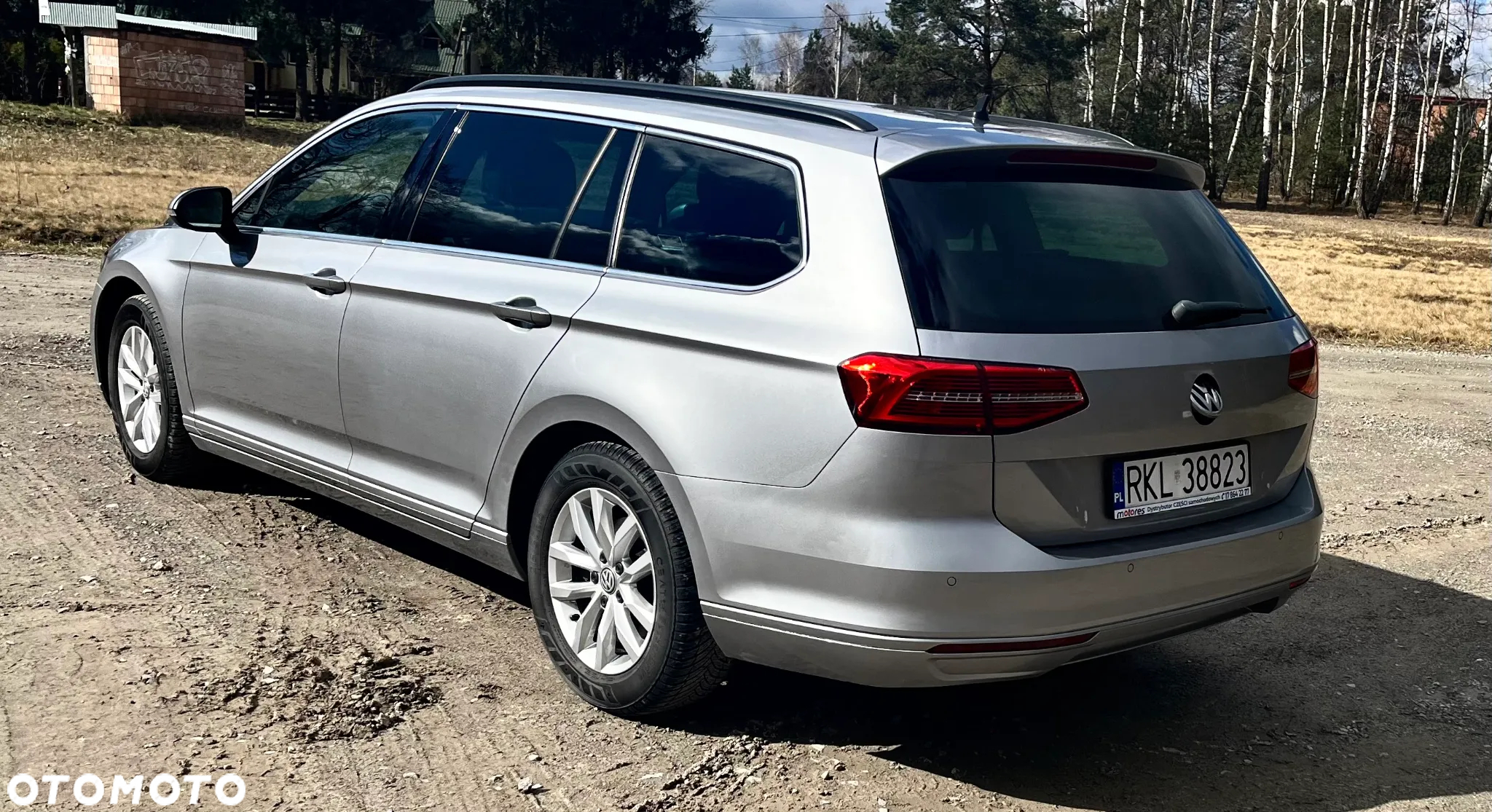 Volkswagen Passat Variant 1.6 TDI (BlueMotion Technology) Comfortline - 14