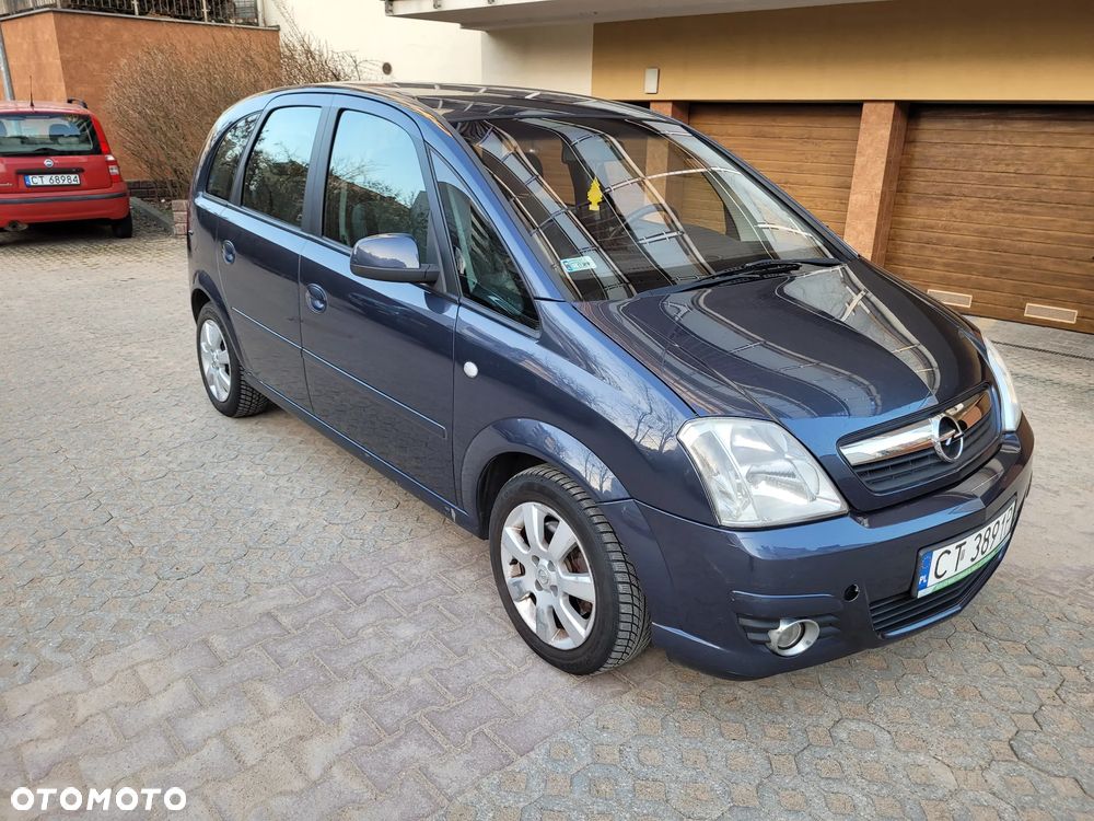 Opel Meriva 1.6 16V Cosmo - 2
