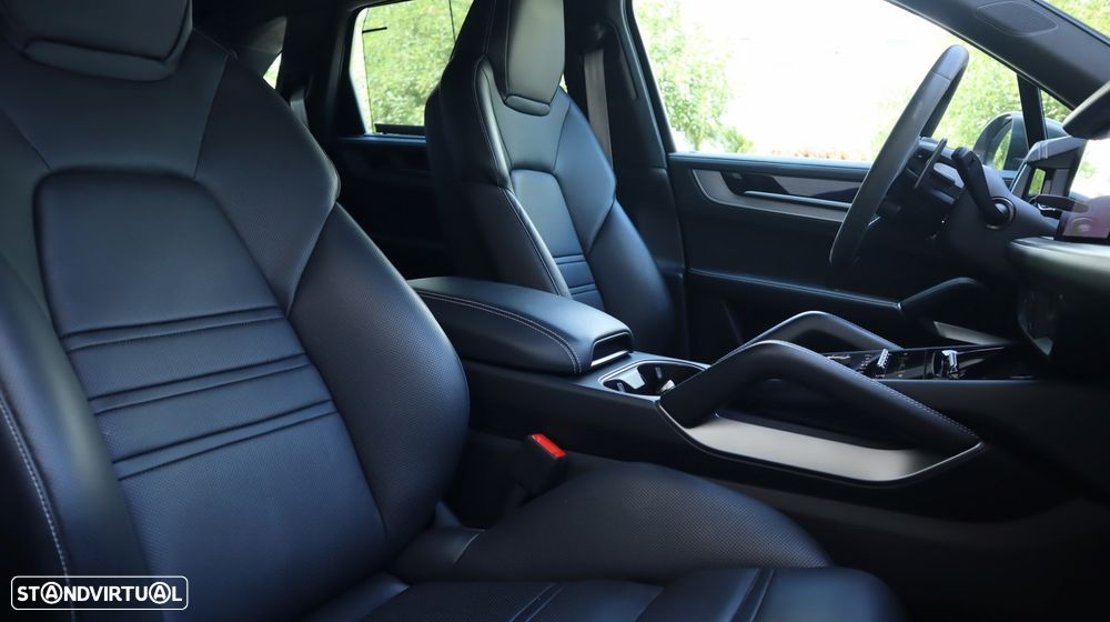 Porsche Cayenne S E-Hybrid - 36