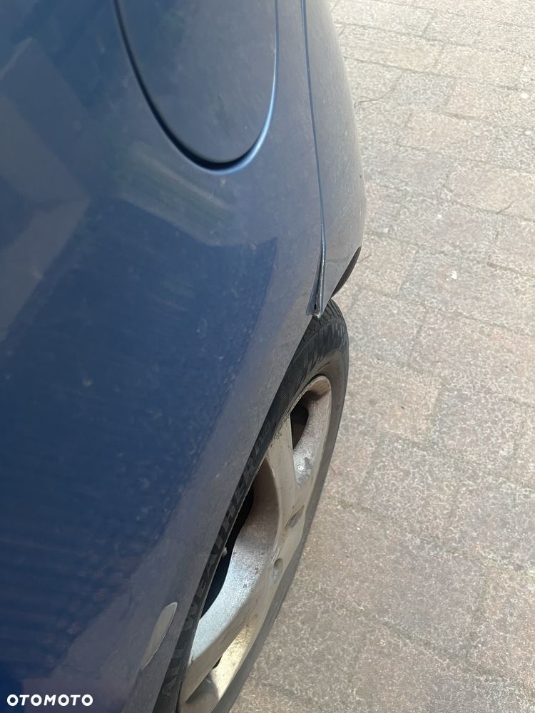 Toyota Yaris - 5