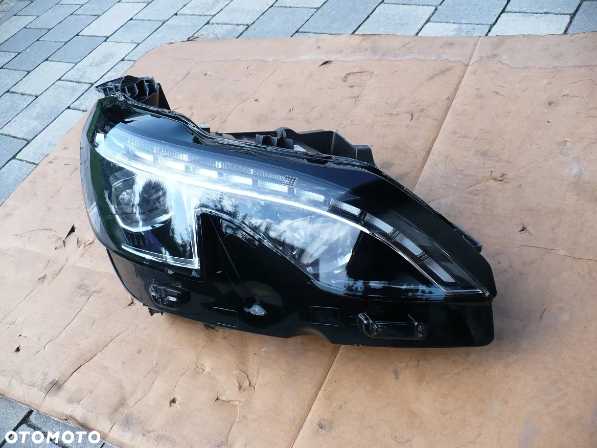 3008 II 5008 II 17-LAMPA PRAWA FULL LED 9837759580 MODULY H07 KOMPL.EU. - 3