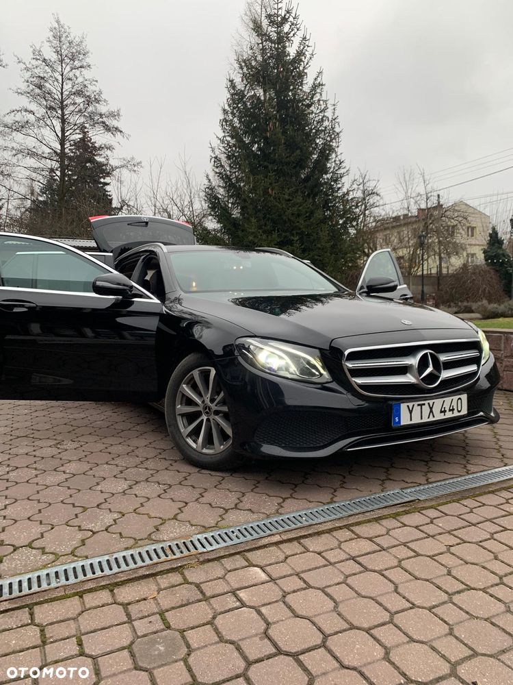 Mercedes-Benz Klasa E 200 d 9G-TRONIC - 31