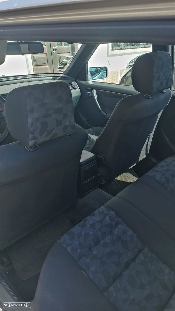 Mercedes-Benz C 220 - 11