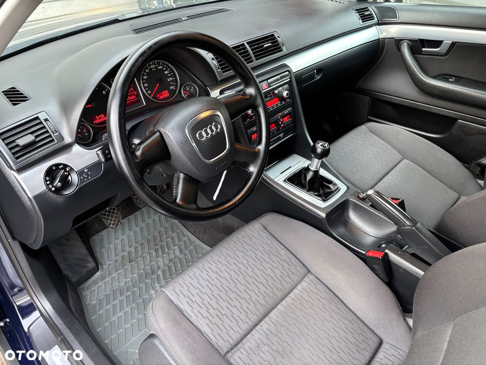 Audi A4 Limousine 1.8 T - 17