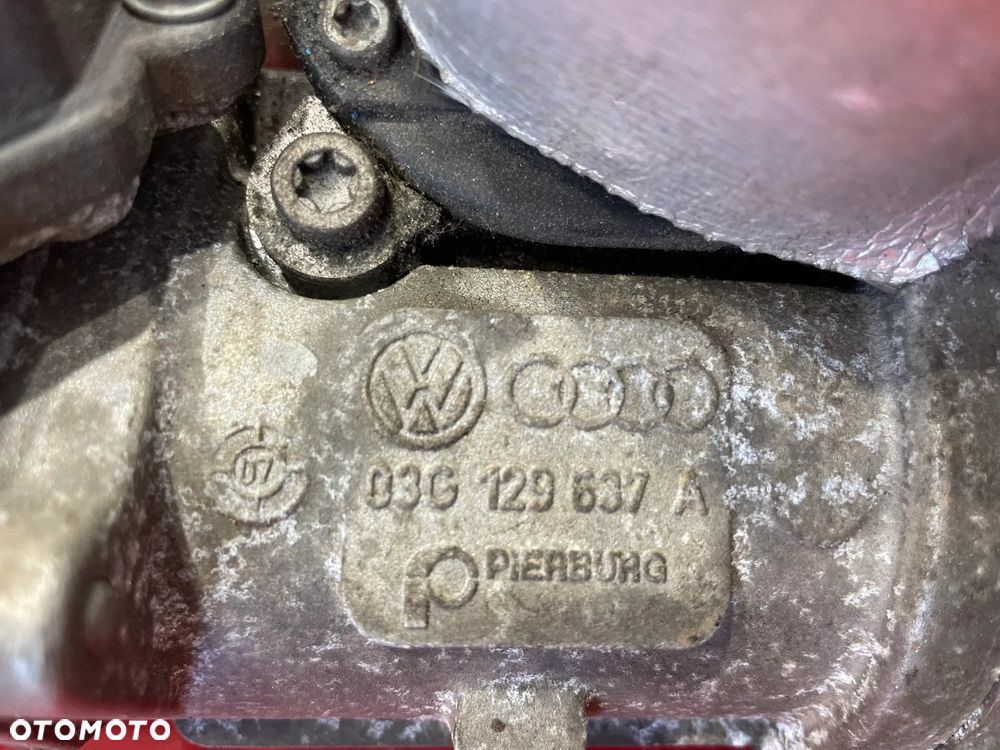 KOLEKTOR SSĄCY VOLKSWAGEN  03G129713K  03G129637A - 8