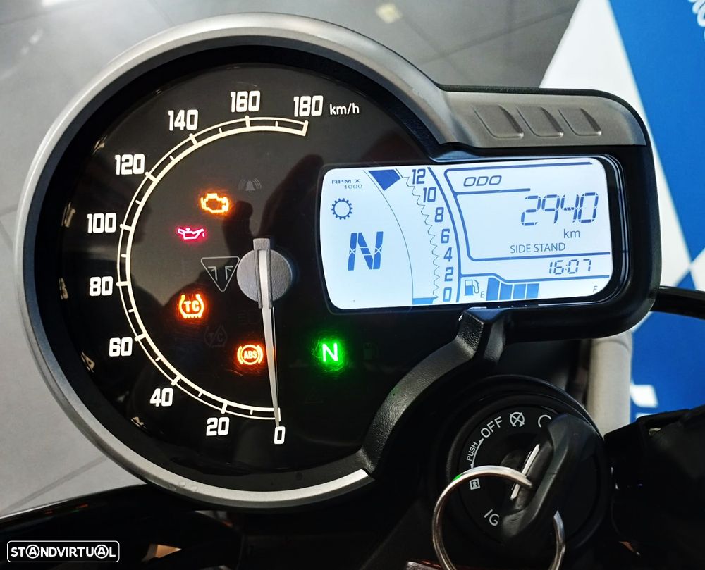 Triumph Scrambler 400 X - 5