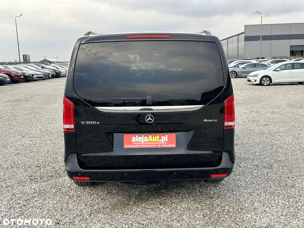 Mercedes-Benz Klasa V 300 d 4-Matic Avantgarde 9G-Tronic - 13