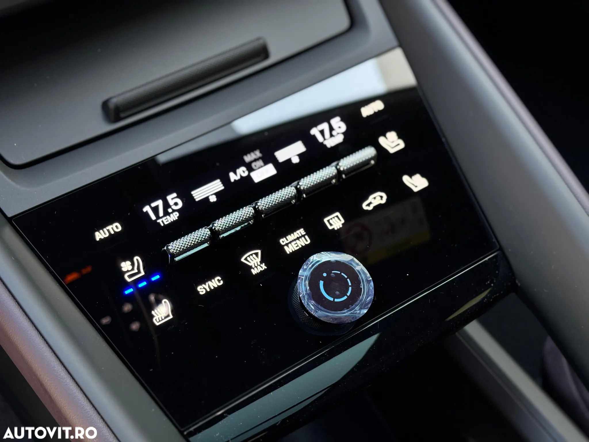 Porsche Macan 4 - 18