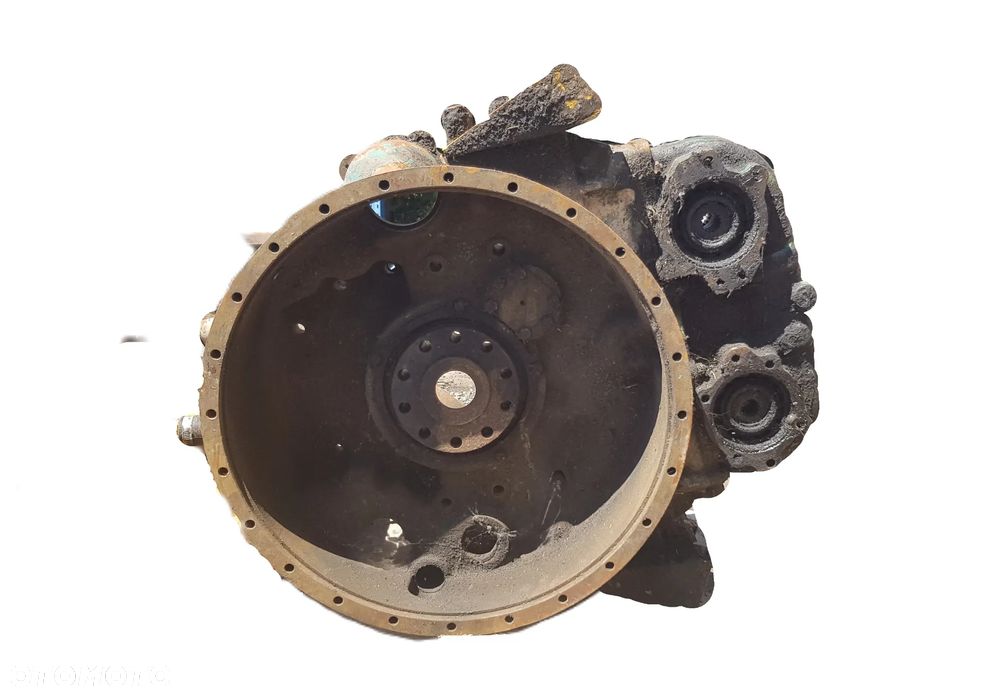 OBUDOWA KOŁA ZAMOCHOWEGO VOLVO  TD122KHE 11031887 - 2