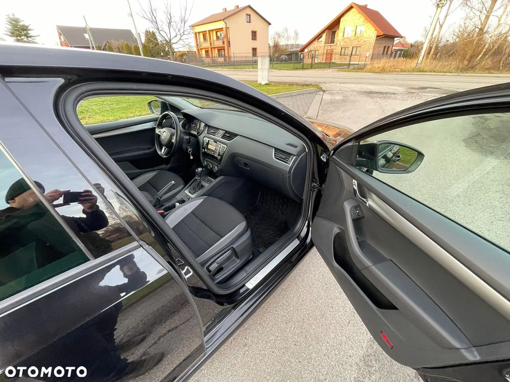 Skoda Octavia 2.0 TDI Joy DSG - 14
