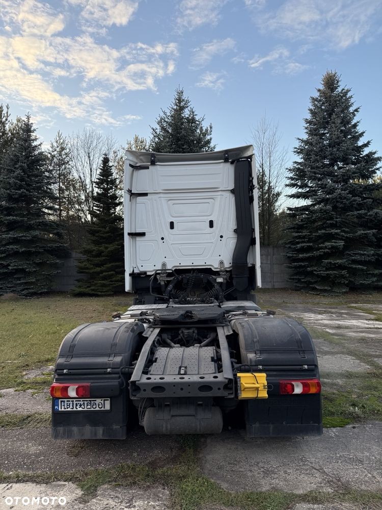 Mercedes-Benz ACTROS - 5