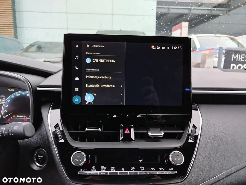 Toyota Corolla 2.0 Hybrid Style - 12