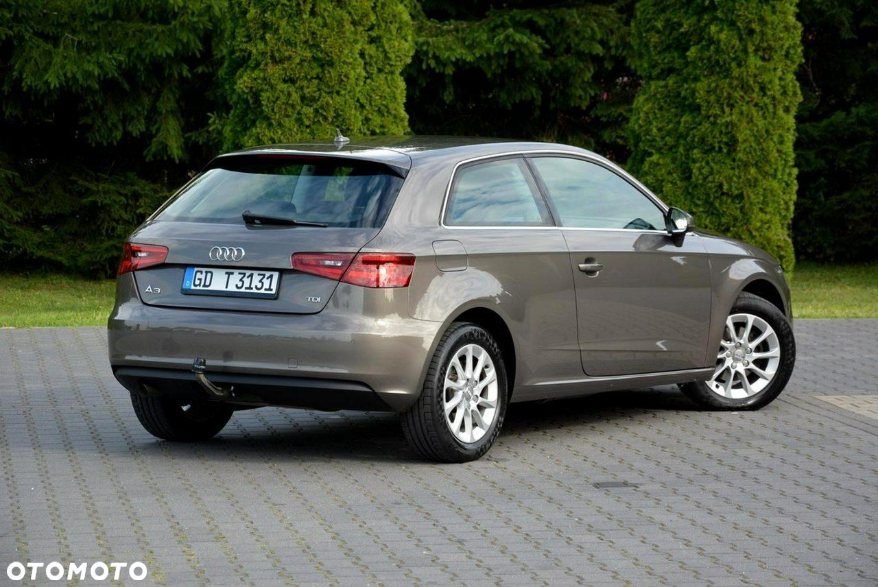 Audi A3 1.6 TDI Ambiente - 14