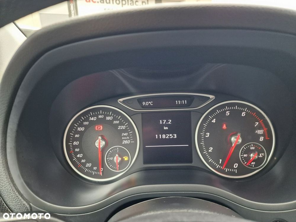 Mercedes-Benz Klasa B 2015
