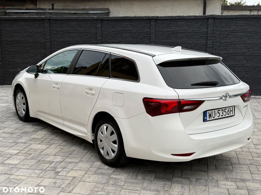 Toyota Avensis 1.8 Active - 5