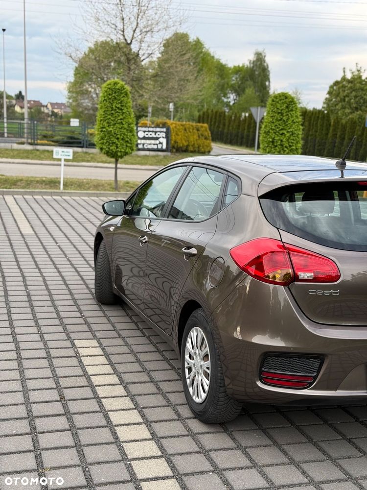 Kia Ceed 1.4 L Business Line - 5
