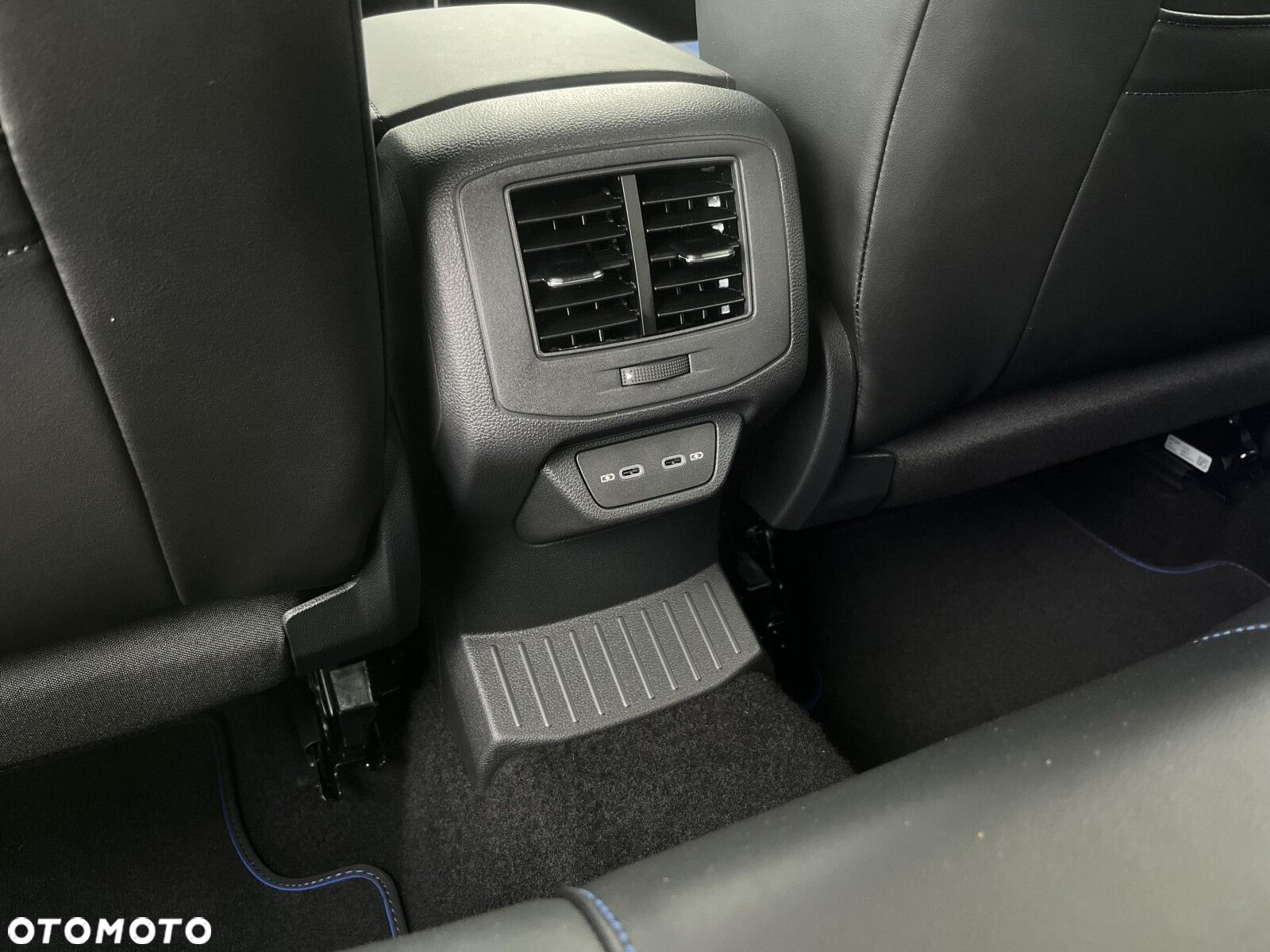 Volkswagen T-Roc 2.0 TSI 4Motion R DSG - 23