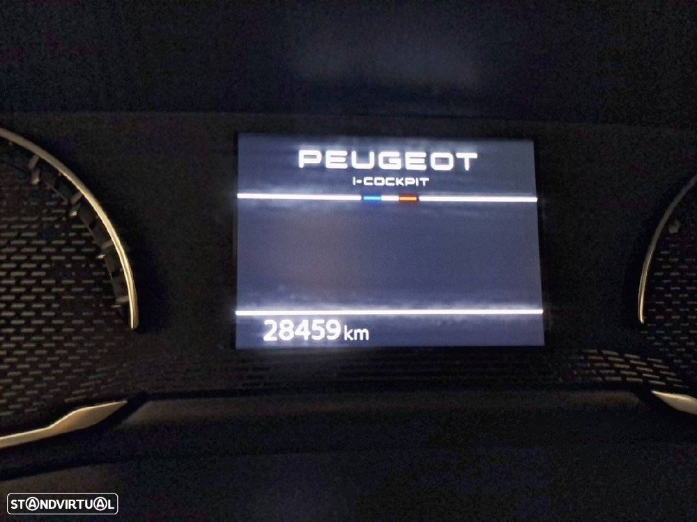 Peugeot 2008 1.2 PureTech Active - 13