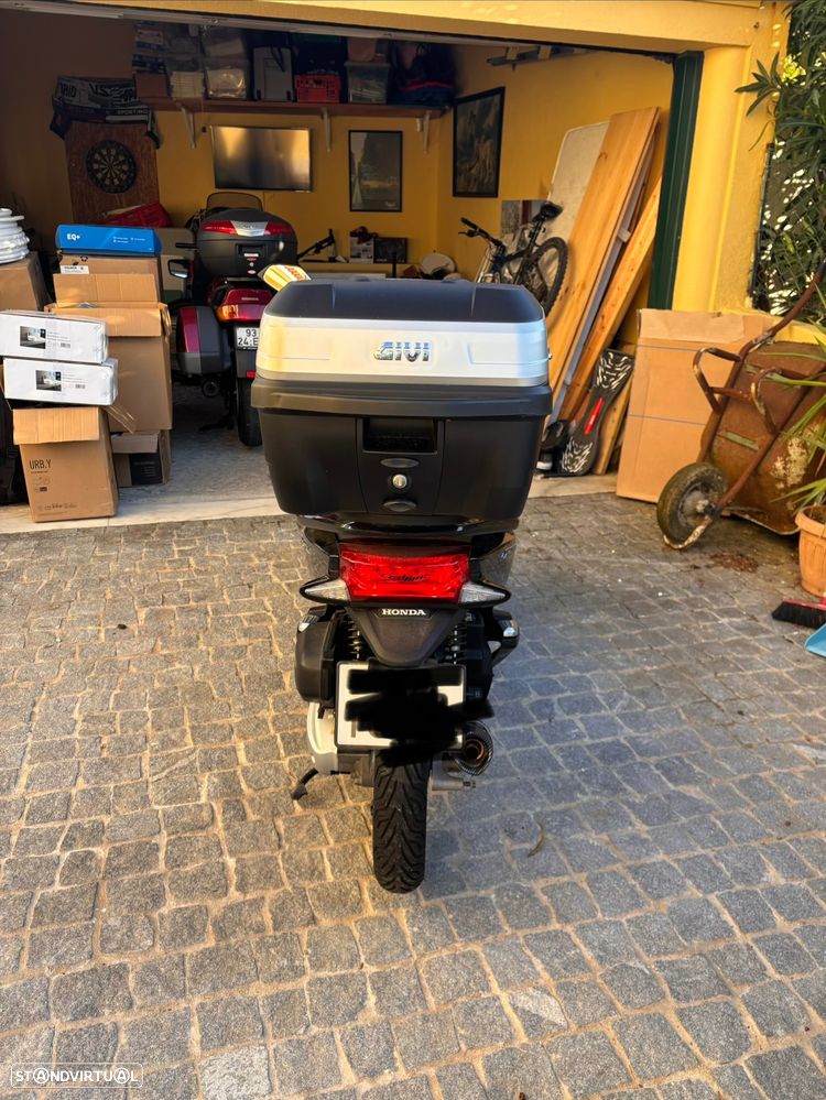 Honda PCX125 - 5