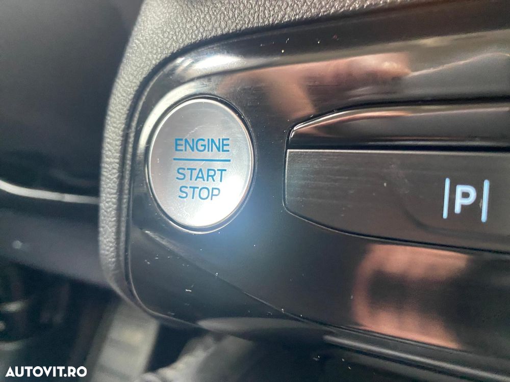 Ford Kuga - 15