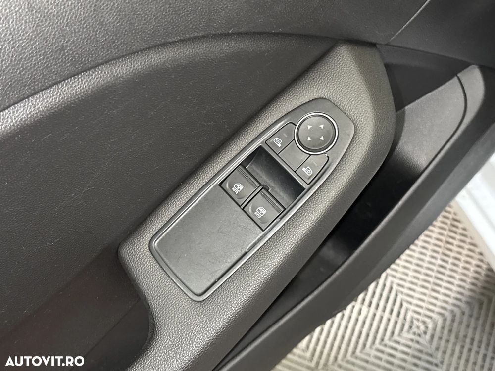 Renault Clio - 15