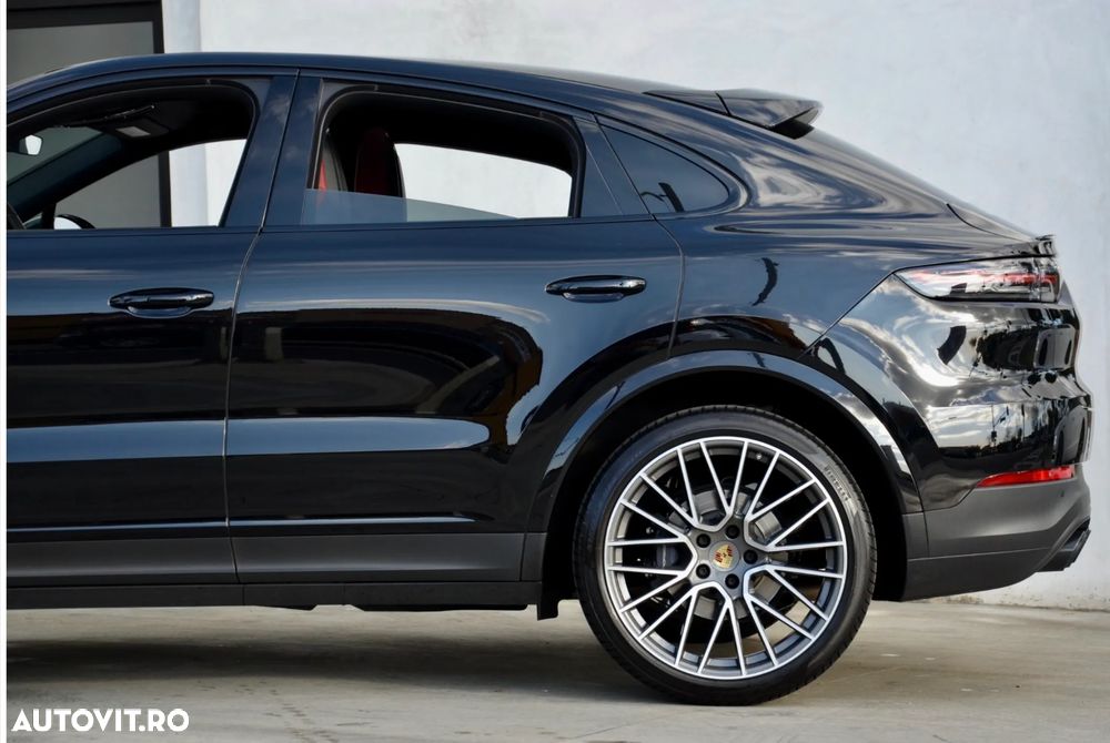 Porsche Cayenne - 33