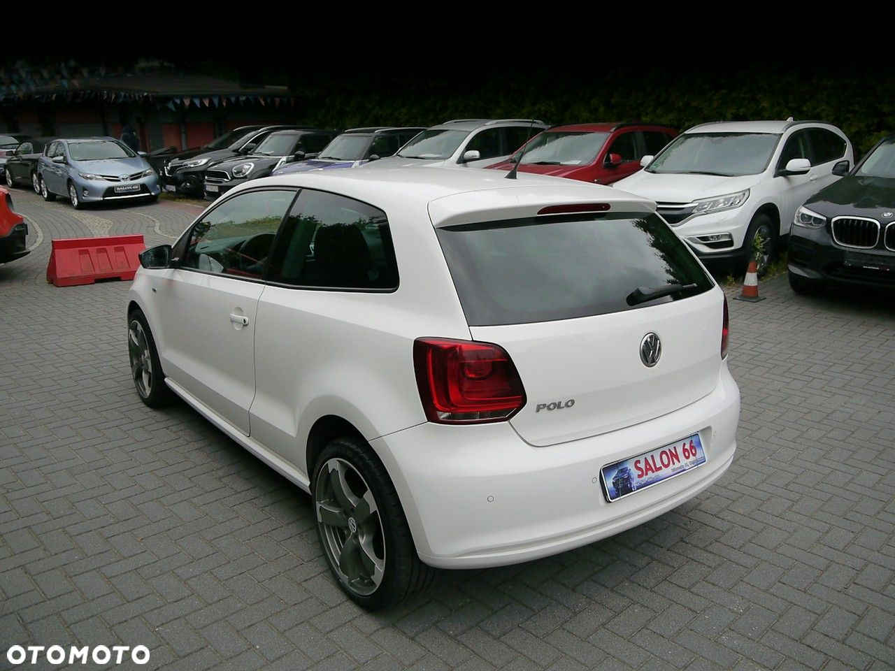 Volkswagen Polo 1.2 MATCH - 6