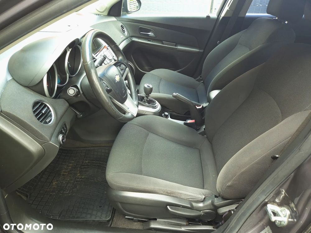 Chevrolet Cruze 1.4 T LT+ - 8