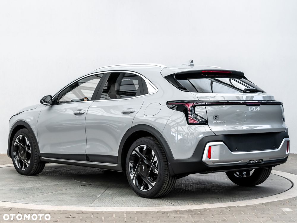 Kia XCeed 1.6 T-GDI L DCT - 4