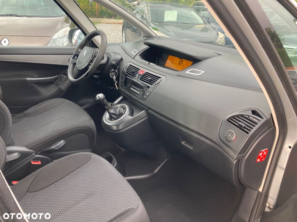 Citroën C4 Picasso 1.8 16V 7-Sitzer Advance - 11
