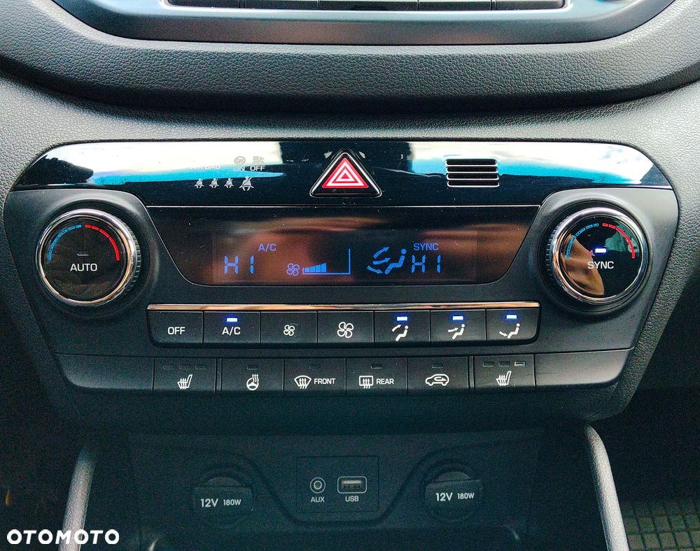 Hyundai Tucson 1.6 GDI BlueDrive GO 2WD - 21