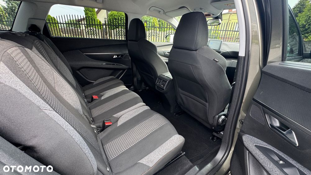 Peugeot 5008 PureTech 130 Stop & Start Crossway - 23