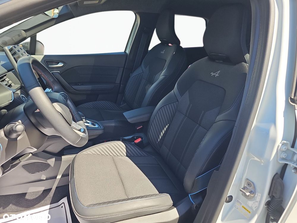 Renault Symbioz - 12