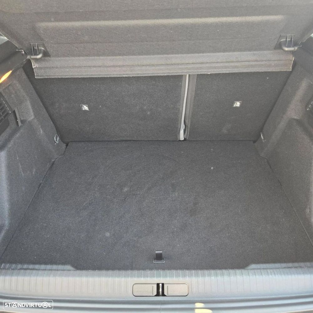 Citroën e-C4 136 PLUS - 26