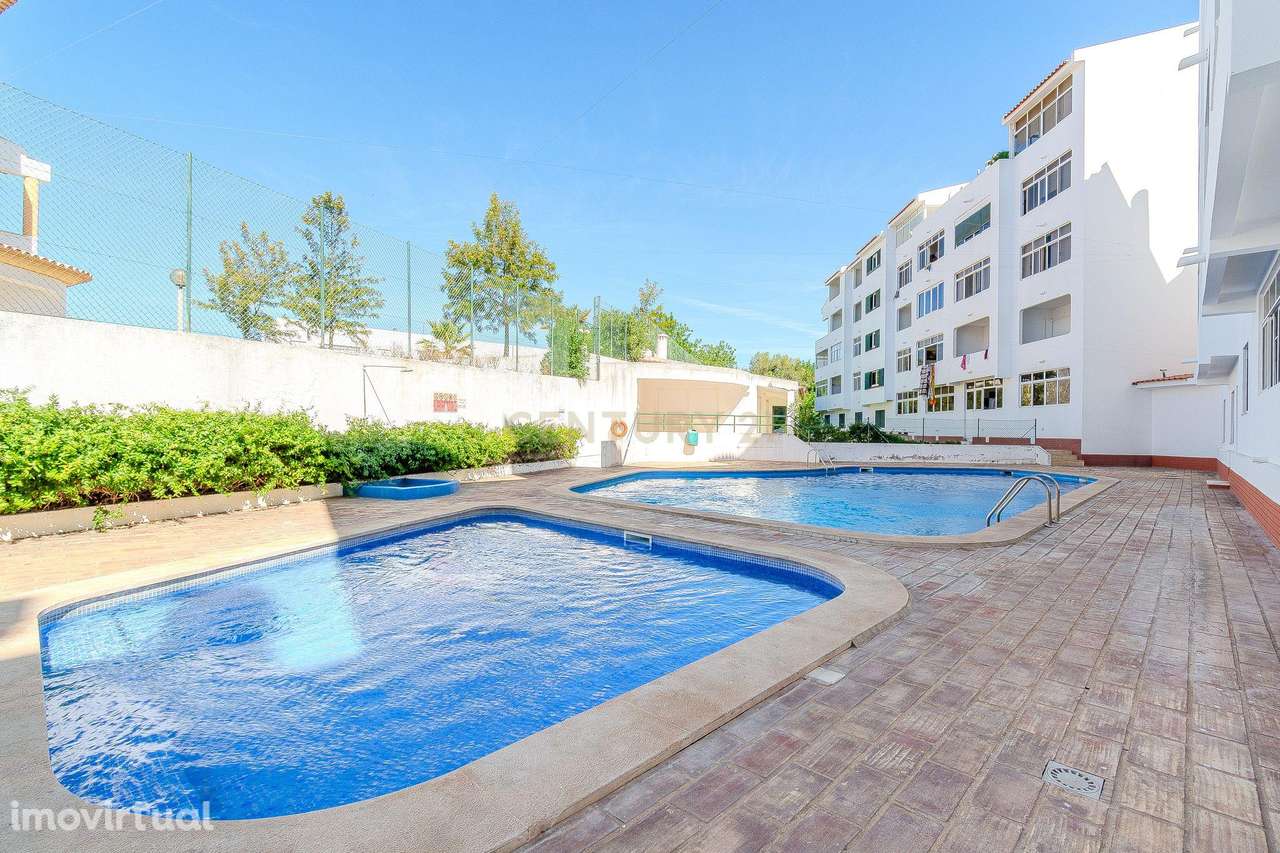 Apartamento T2 com 116 m² em Condomínio Privado no Centro de Albufeira - Grande imagem: 3/22