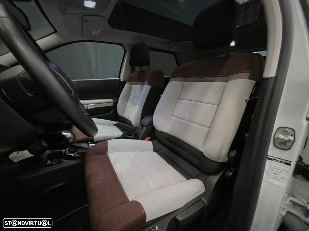 Citroën C4 Cactus 1.2 PureTech Shine EAT6 - 18