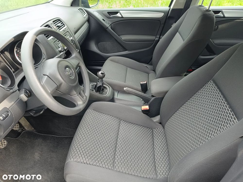 Volkswagen Golf 1.6 TDI BlueMotion Technology Comfortline - 28