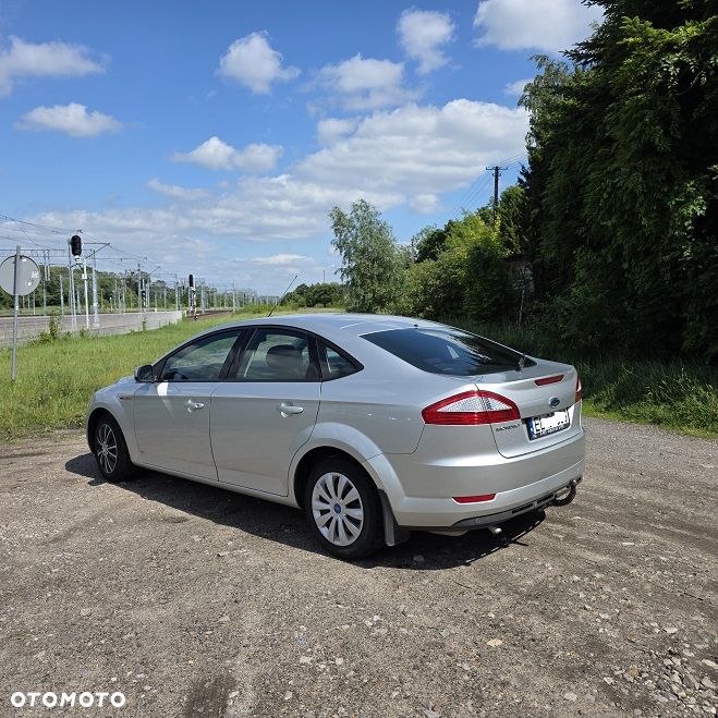 Ford Mondeo 1.6 Silver X - 2