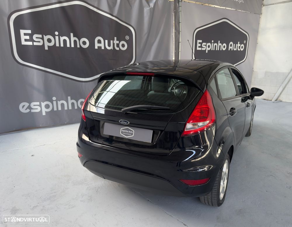 Ford Fiesta 1.25 Trend - 11