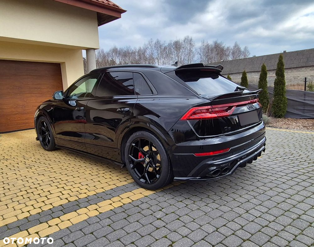 Audi Q8 - 6
