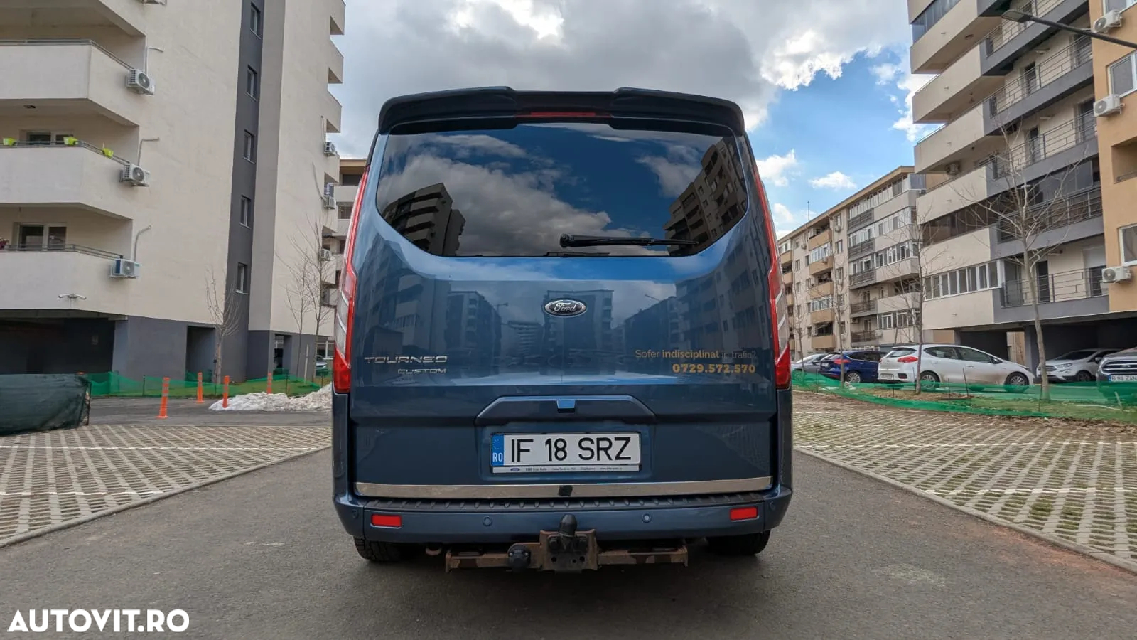Ford Tourneo Custom Bus 320 2.0 EcoBlue 185 CP L2H1 Titanium X Aut. - 15