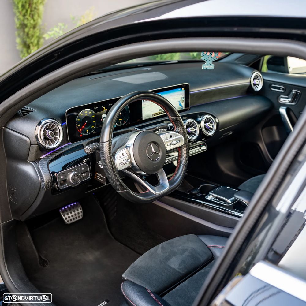 Mercedes-Benz A 180 d 7G-DCT AMG Line - 7